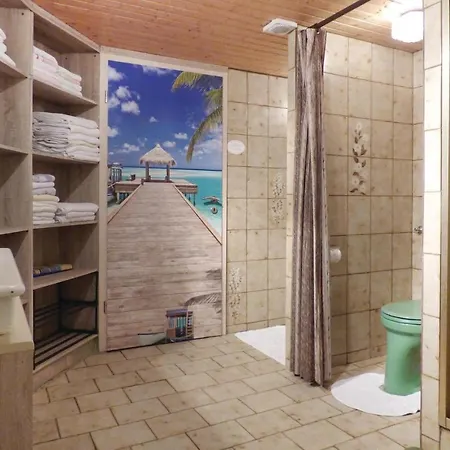 3 Bedroom Cozy In Neumagen-papiermuehle *